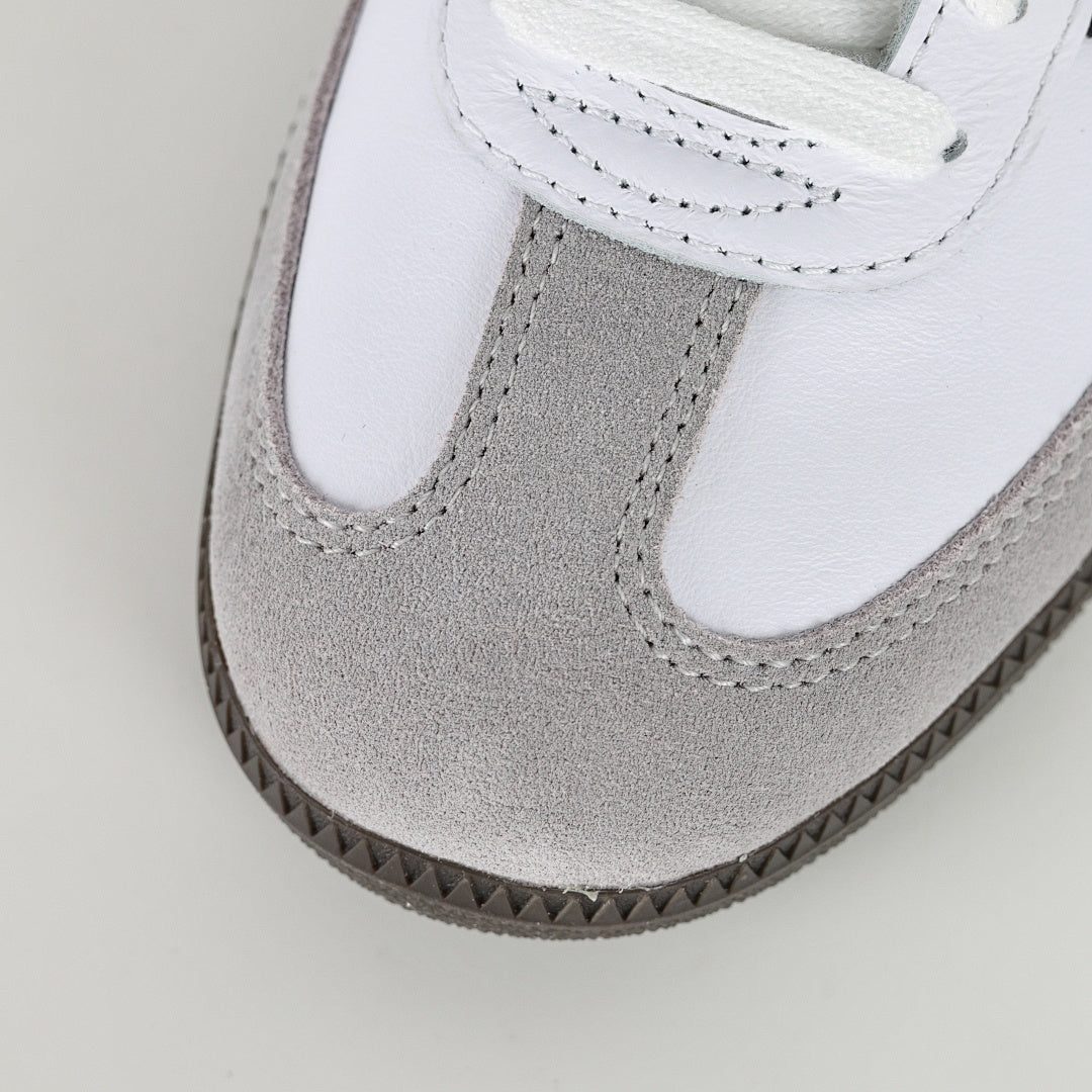 Adidas Samba OG Classic Retro Sneakers
