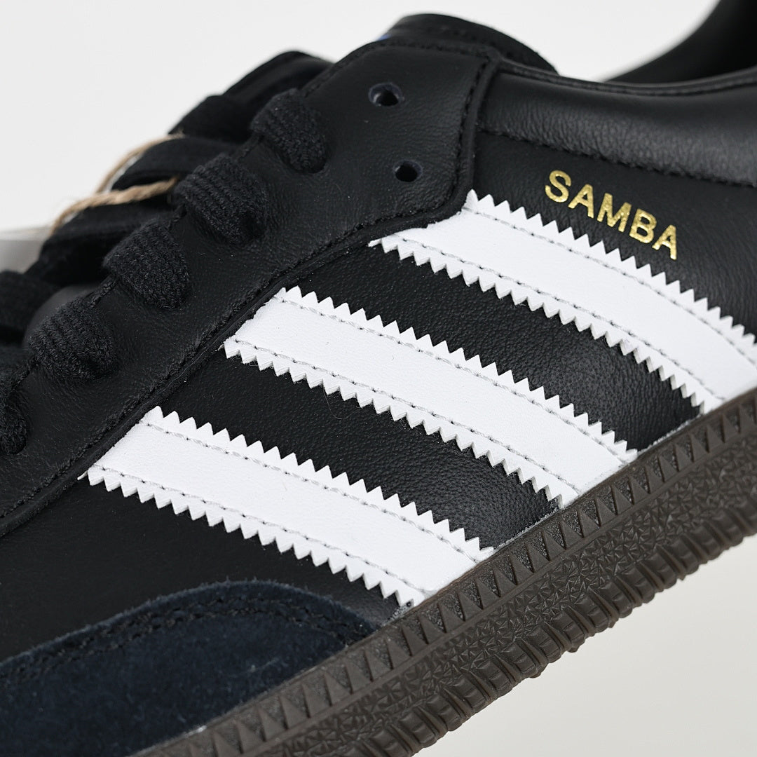 Adidas Samba OG Classic Retro Sneakers